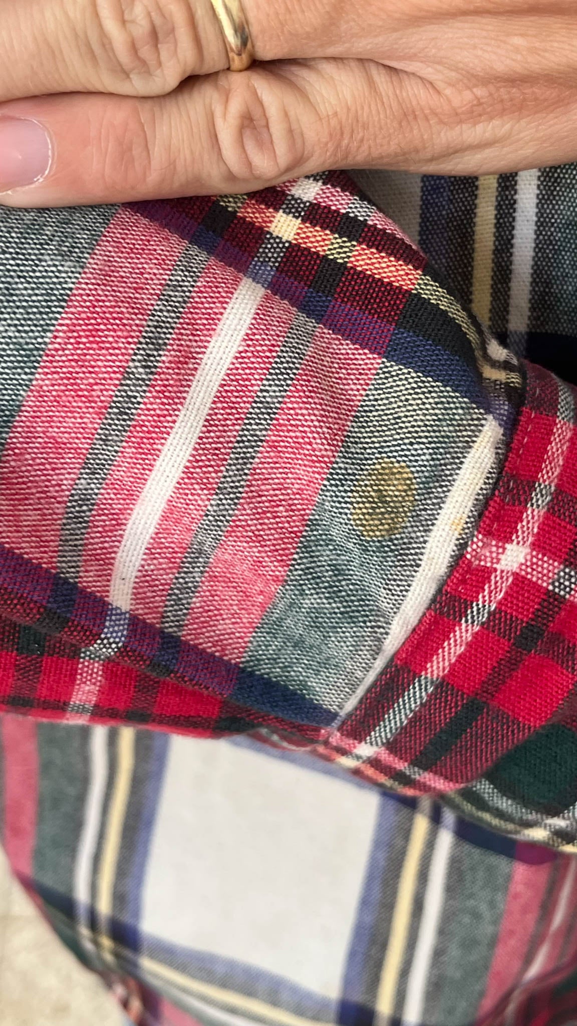 Men's Plaid Button-Up Shirt