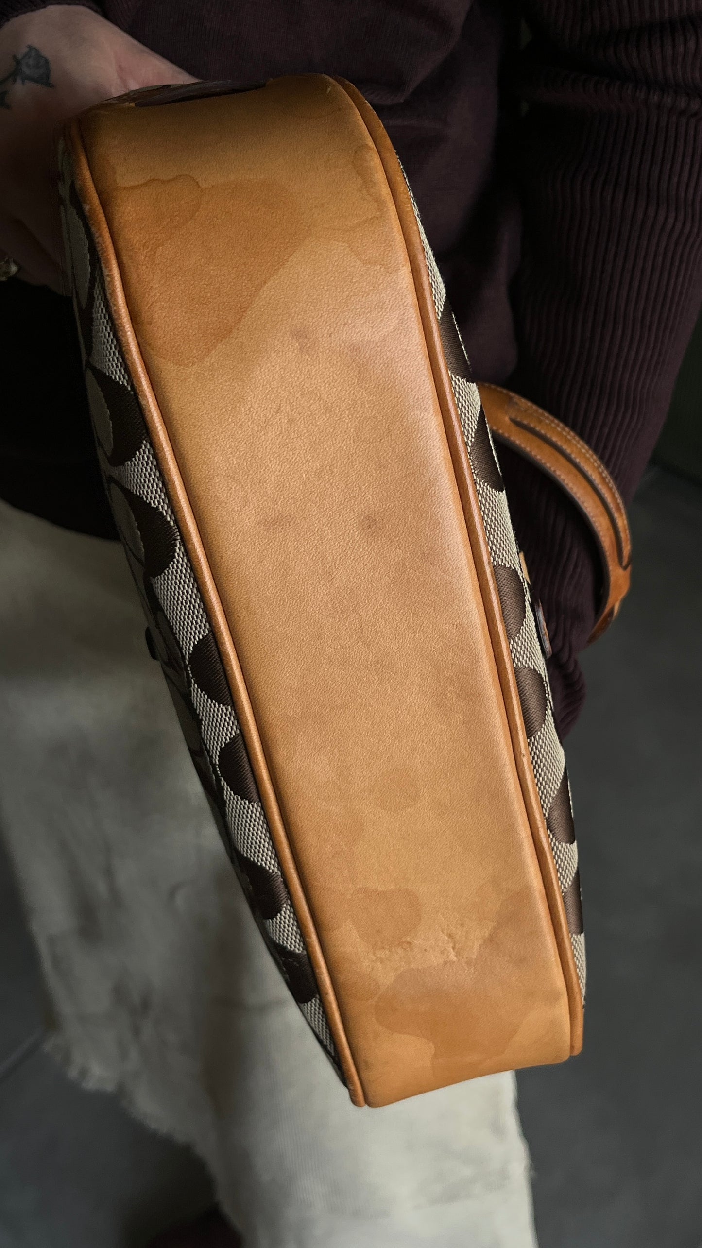 Coach Signature Hampton Hobo Bag