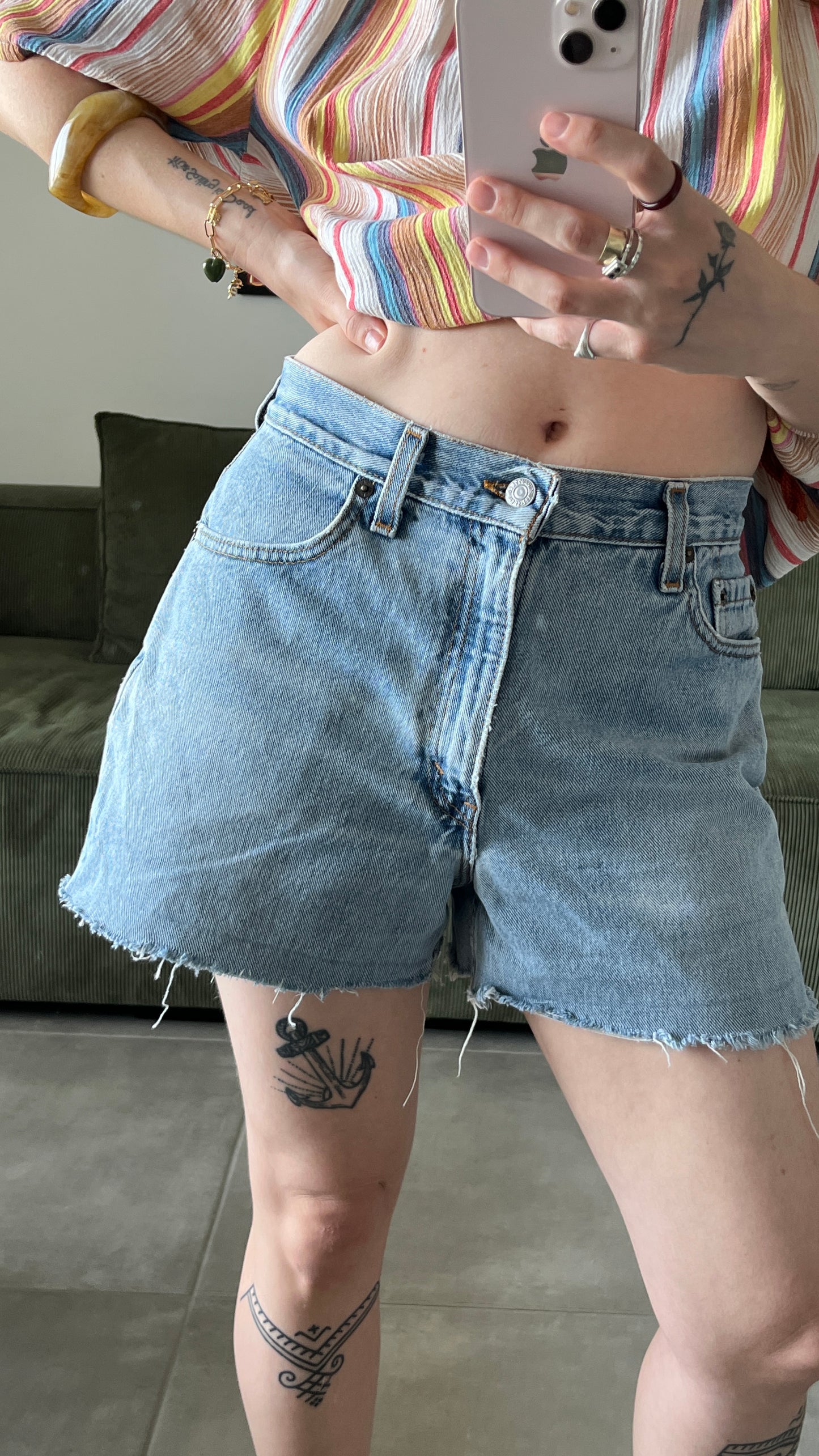 Short Jeans