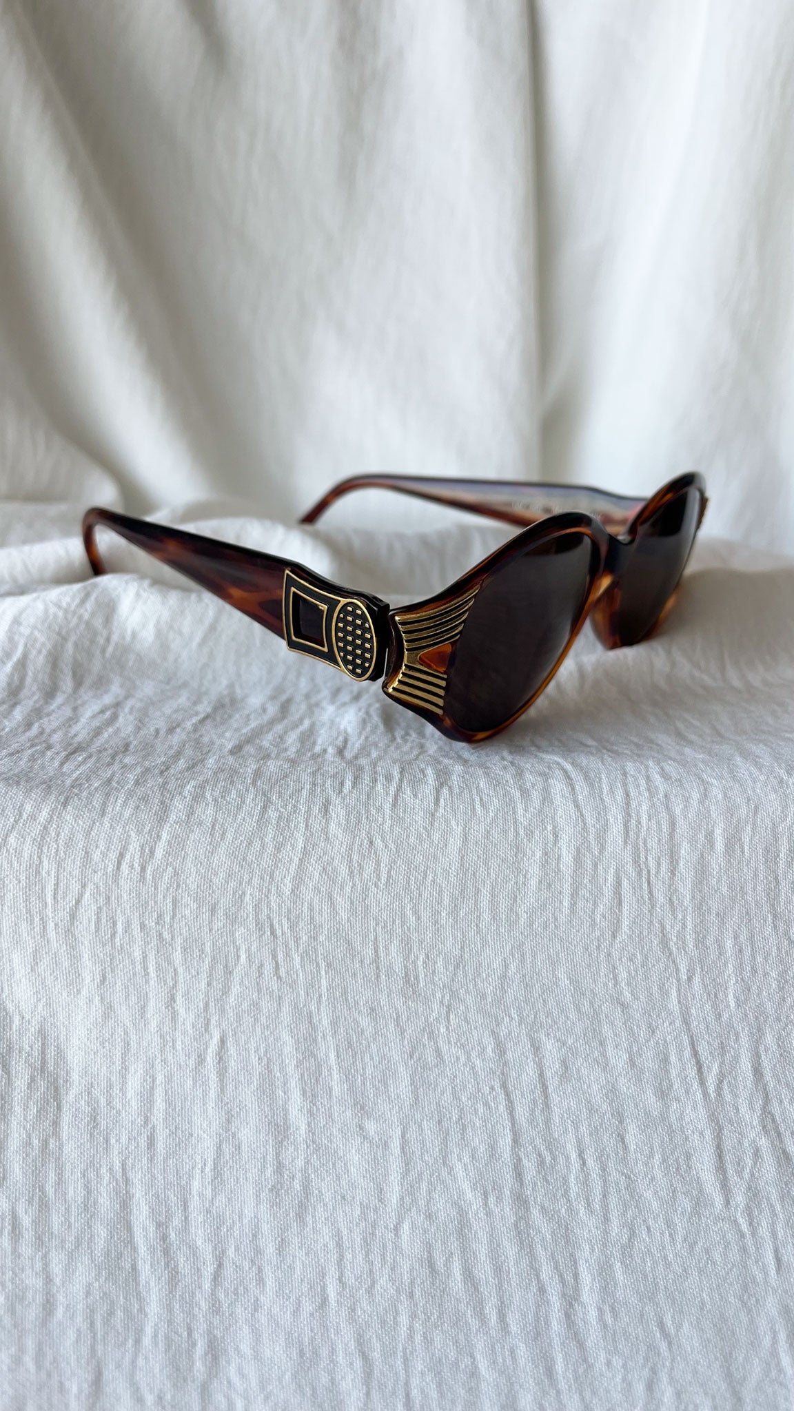 90s Papillon Sunglasses