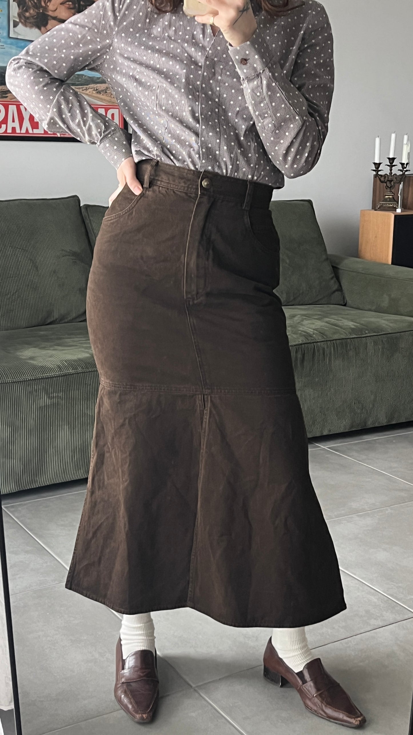 Merlot Cut Skirt with 4 Slits