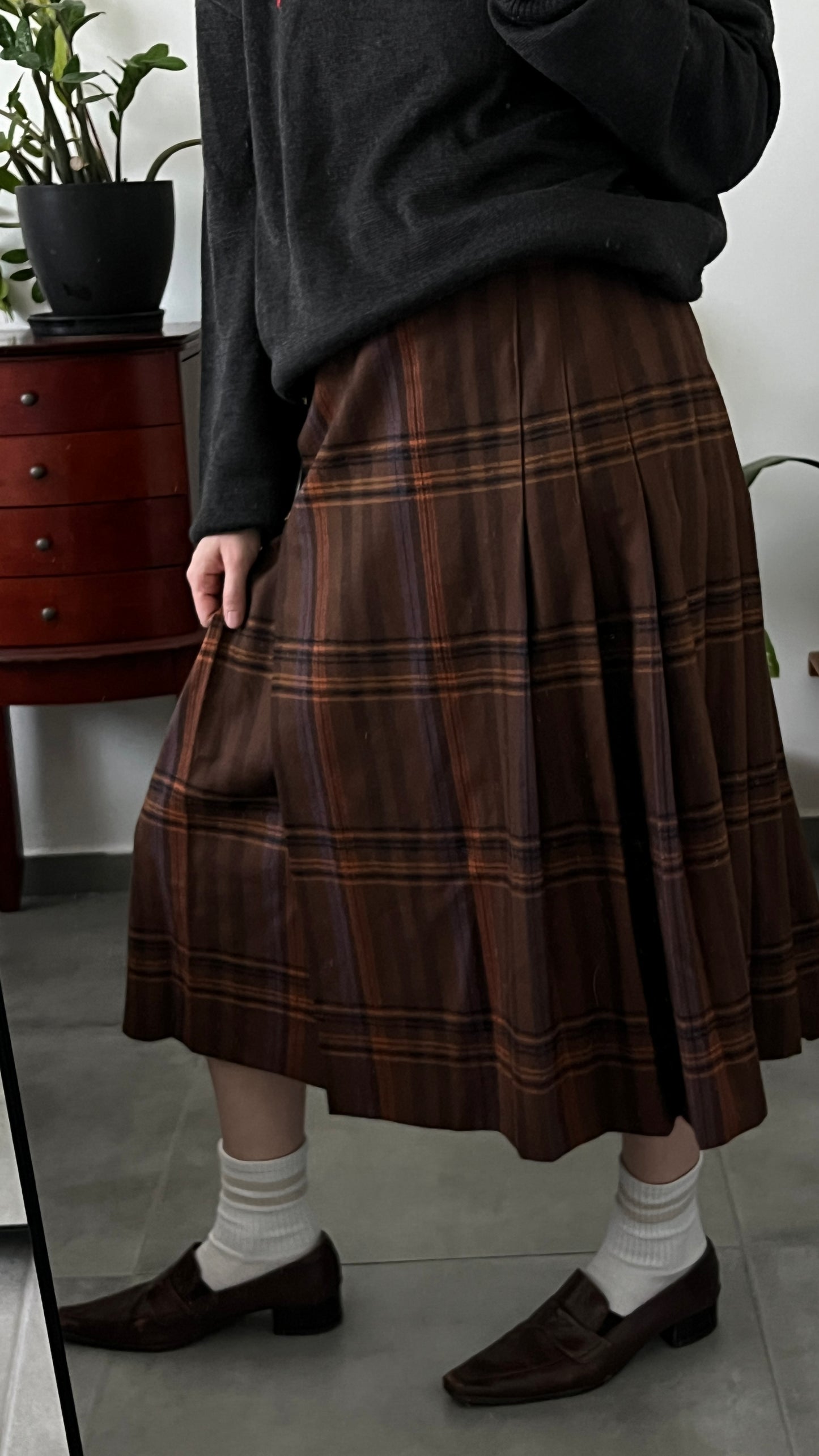 Brown Pleated Checkered Skirt