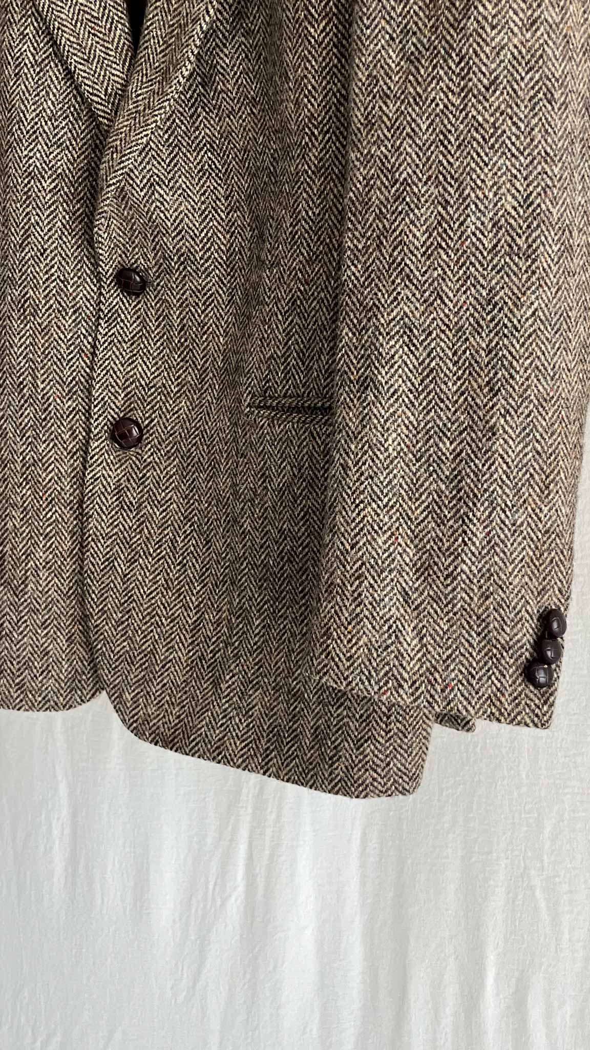 Tailored Men’s Wool Blazer